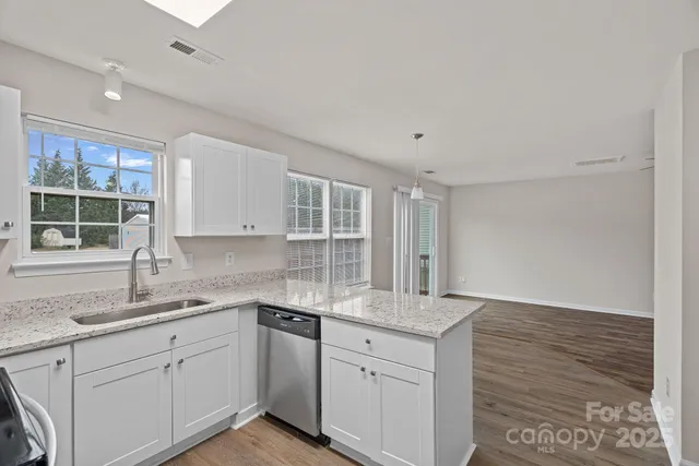 $325,000 | 3016 Christian Scott Lane, Charlotte, NC 28214