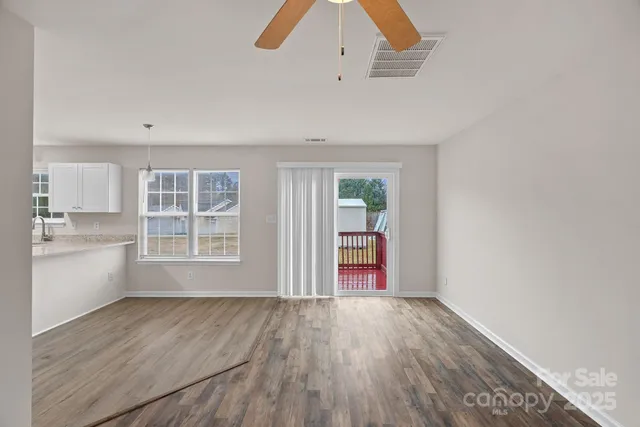 $325,000 | 3016 Christian Scott Lane, Charlotte, NC 28214