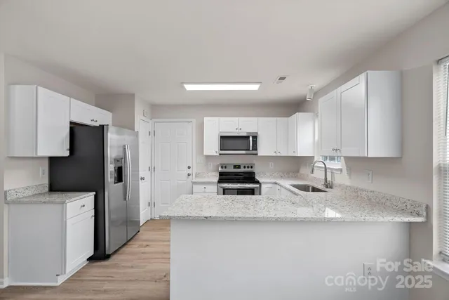 $325,000 | 3016 Christian Scott Lane, Charlotte, NC 28214