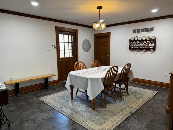 $345,000 | 21634 Highway 148, Maryville, MO 64468