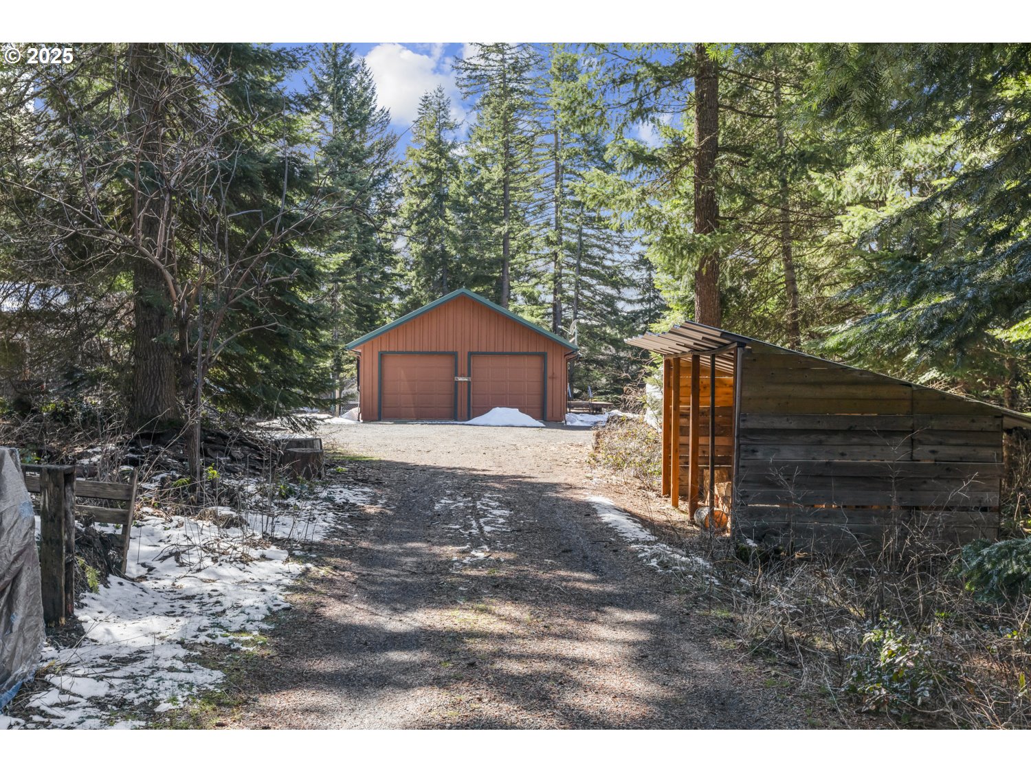 136 Sleepy Hollow Road White Salmon, WA 98672 - Photo 8 of 47