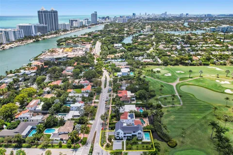 $6,995,000 | 5262 La Gorce Drive, Miami Beach, FL 33140