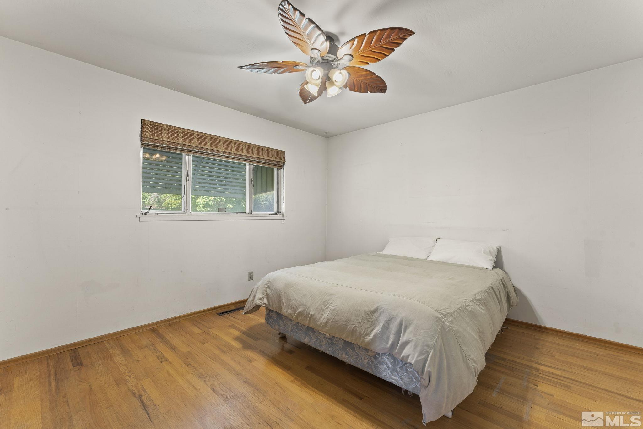 675 Sapphire Circle Reno, NV 89509 - Photo 13 of 32 Photo 14