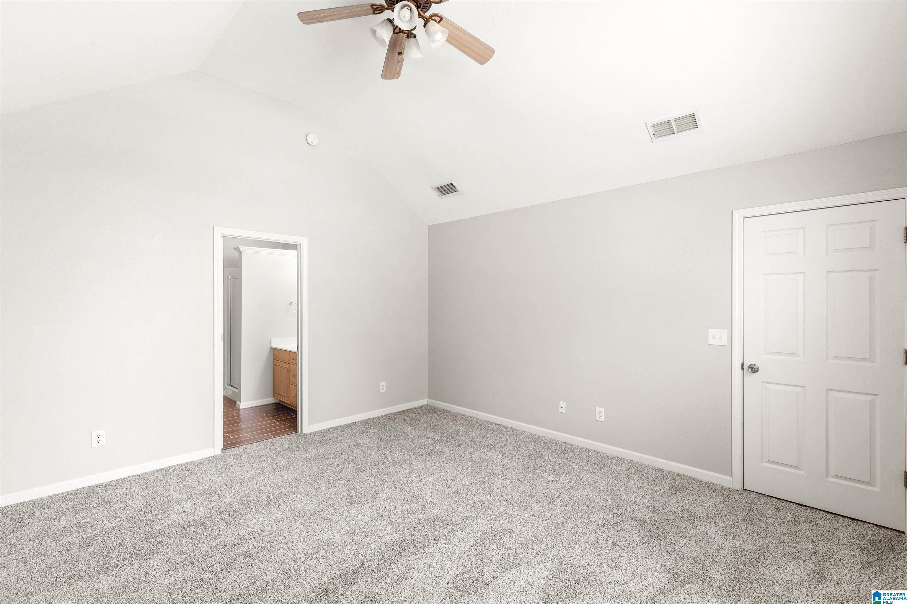 114 Horseshoe Circle Alabaster, AL 35007 - Photo 15 of 44