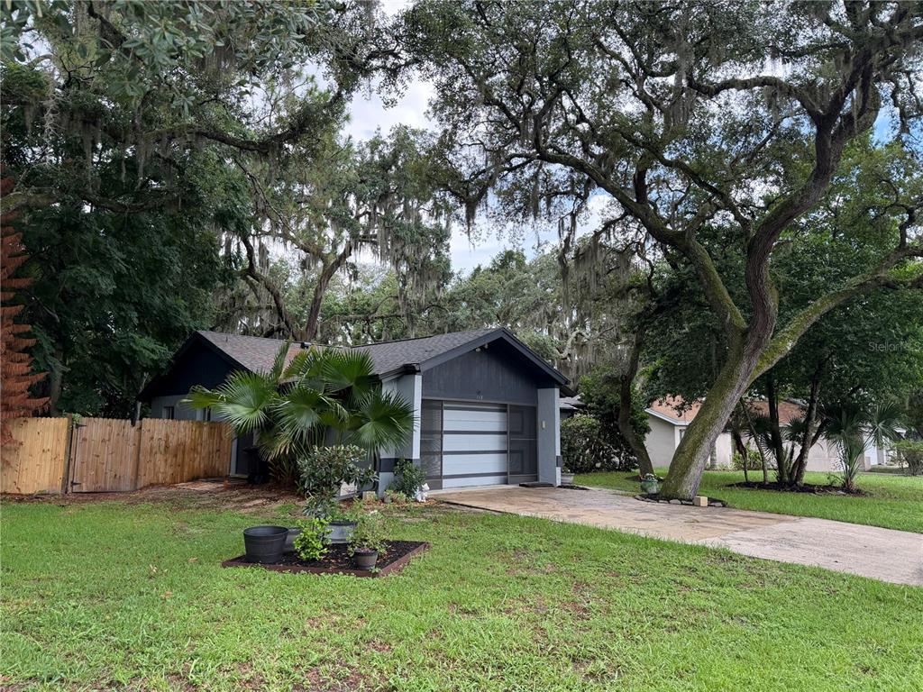 113 Winding Ridge Drive Sanford, FL 32773 - Photo 3 of 33