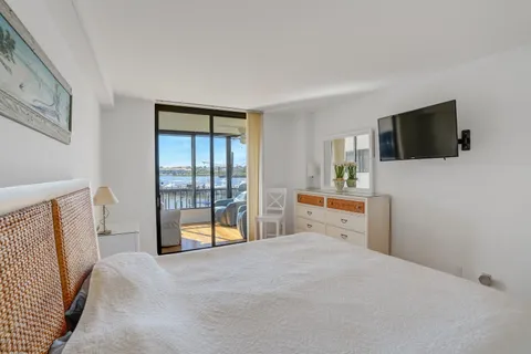 $750,000 | 1648 Jupiter Cove Drive, Unit 209, Jupiter, FL 33469