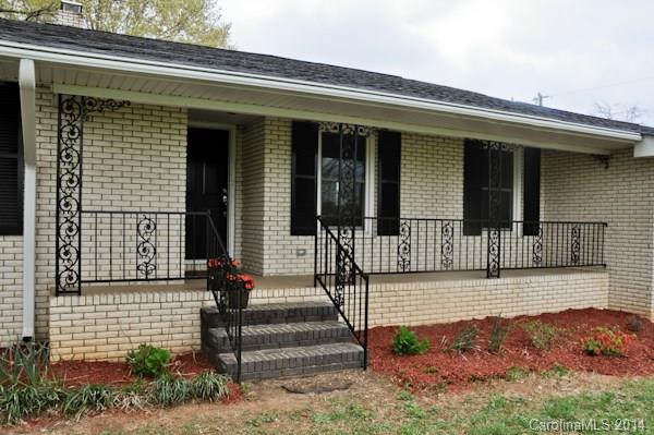 4296 Caldwell Road Newton, NC 28658 - Photo 3 of 24 Gallery Image 3