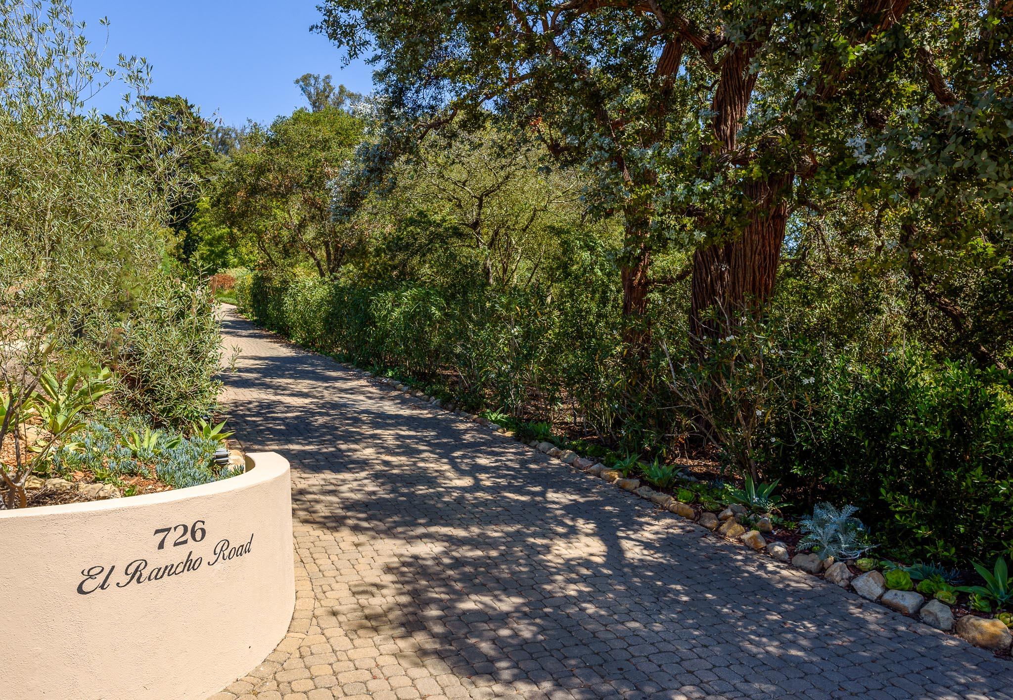 726 El Rancho Road Montecito, CA 93108 - Photo 2 of 43 Entry Drive