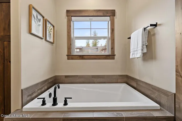 $1,680,000 | 11607 North Spiraea Lane, Hayden, ID 83835