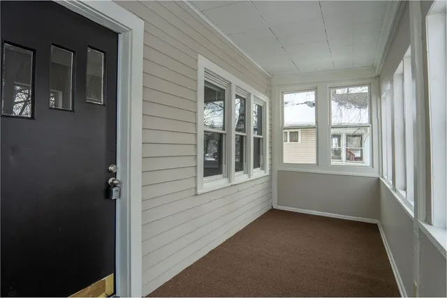 $2,400 | 1220 Burr Street North, St. Paul, MN 55130