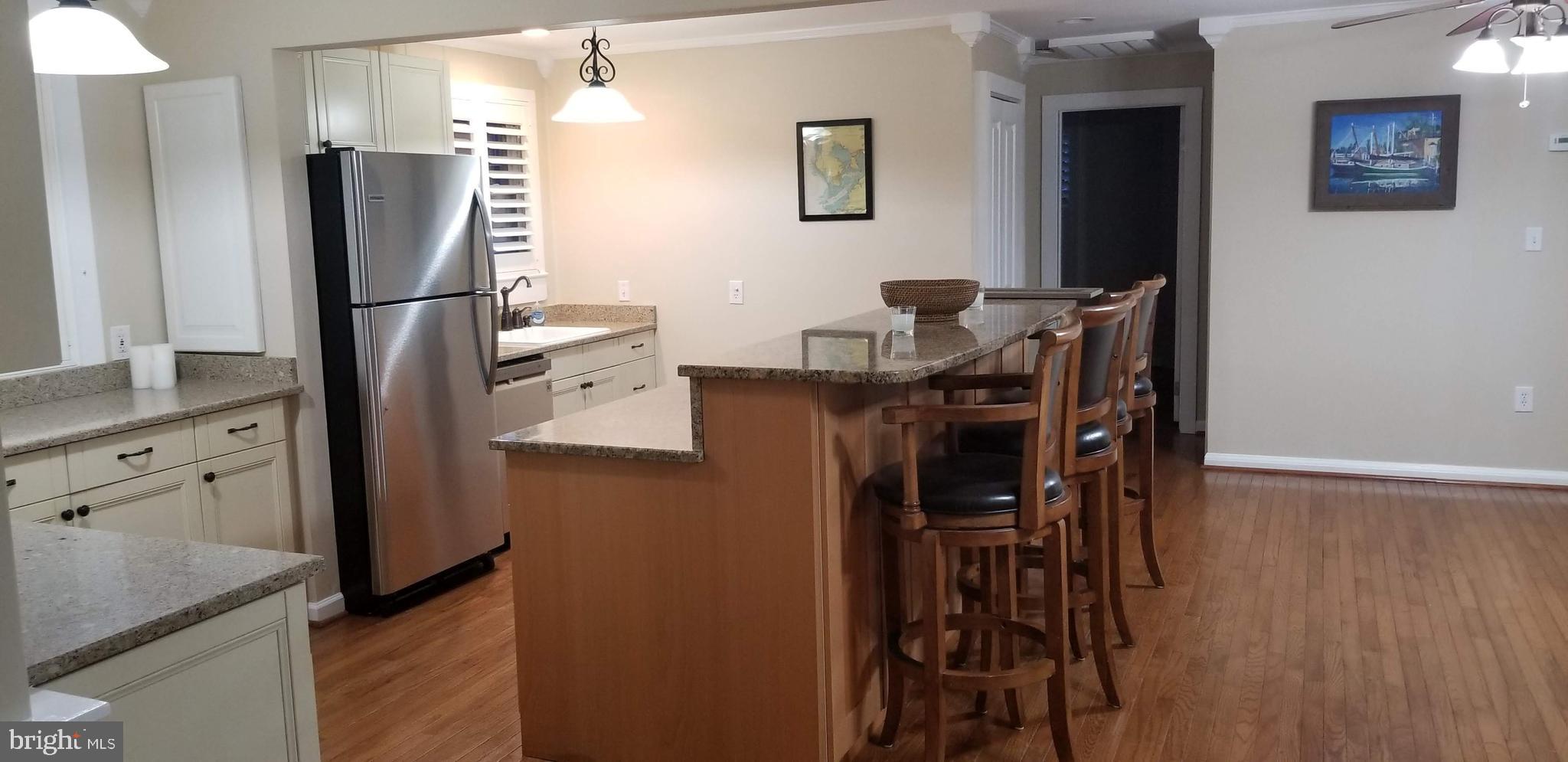 1638 Hilltop Road Edgewater, MD 21037 - Photo 3 of 24