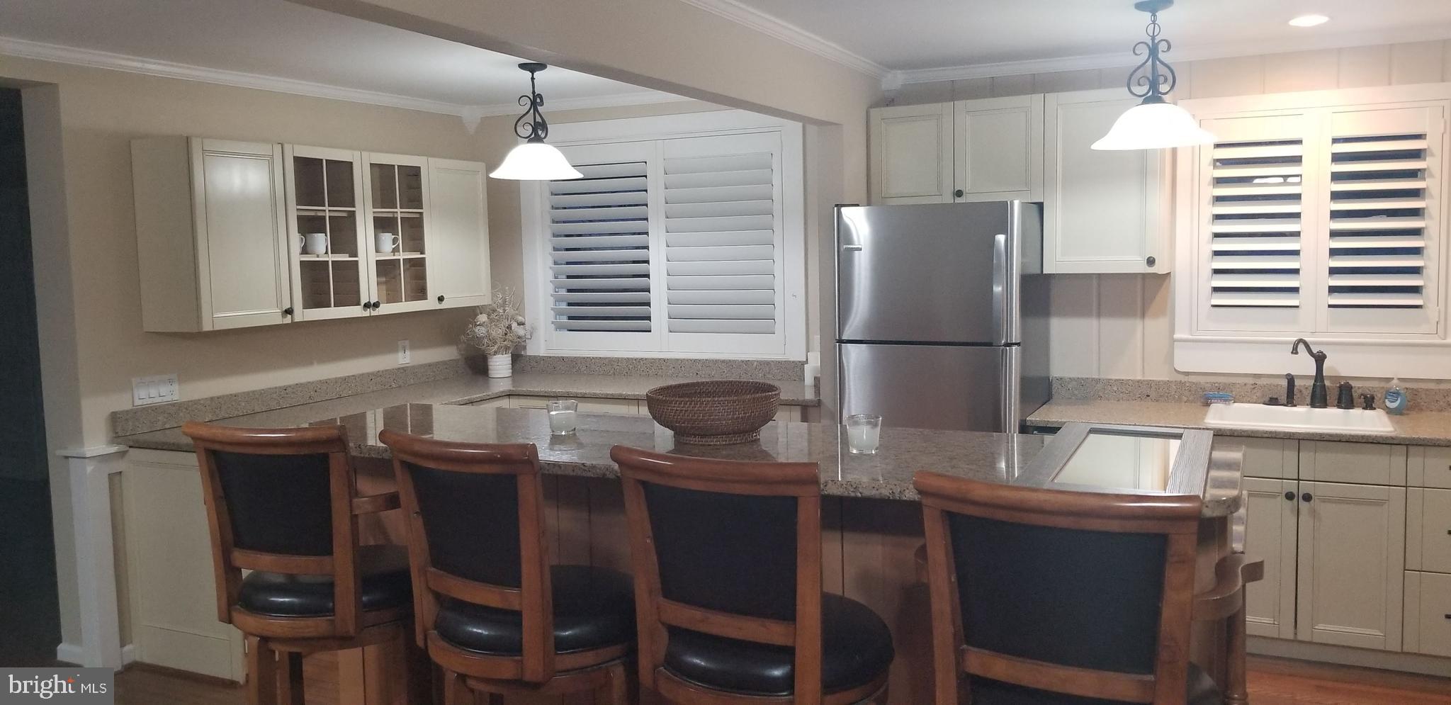 1638 Hilltop Road Edgewater, MD 21037 - Photo 4 of 24