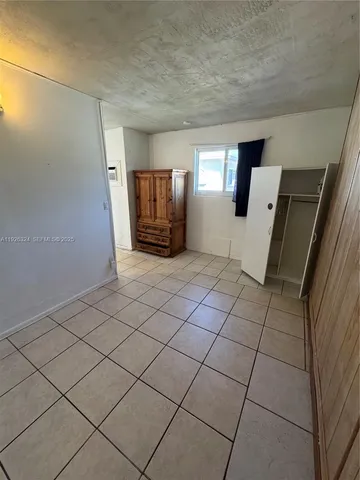 a view of utility room