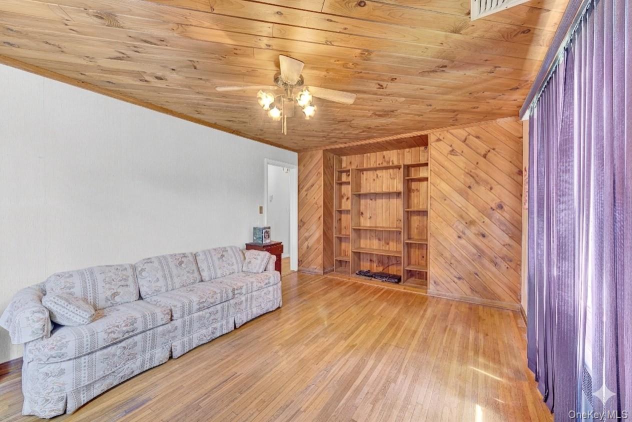51 Virginia Street Valley Stream, NY 11580 - Photo 28 of 29