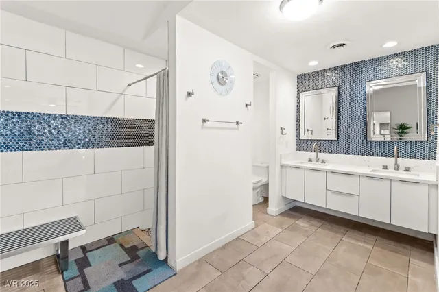 $2,738 | 1531 Commanche Drive, Las Vegas, NV 89169