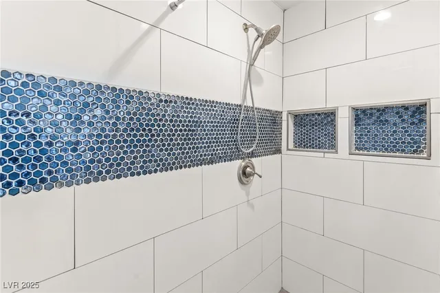 $2,738 | 1531 Commanche Drive, Las Vegas, NV 89169