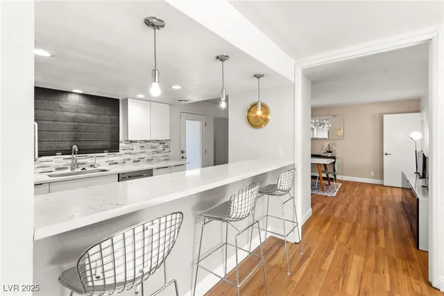 $2,738 | 1531 Commanche Drive, Las Vegas, NV 89169