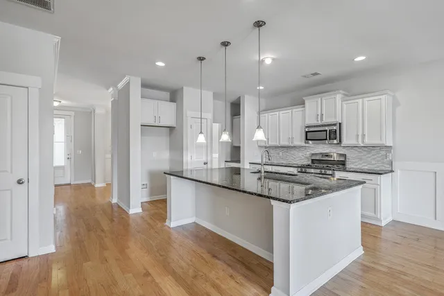 $624,900 | 1805 Bird Key Court, Hanahan, SC 29410