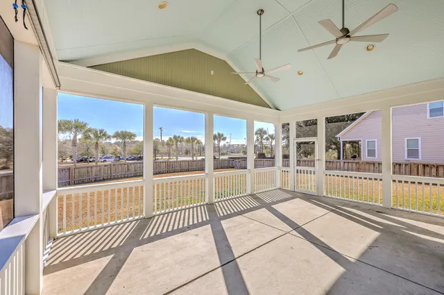 $624,900 | 1805 Bird Key Court, Hanahan, SC 29410