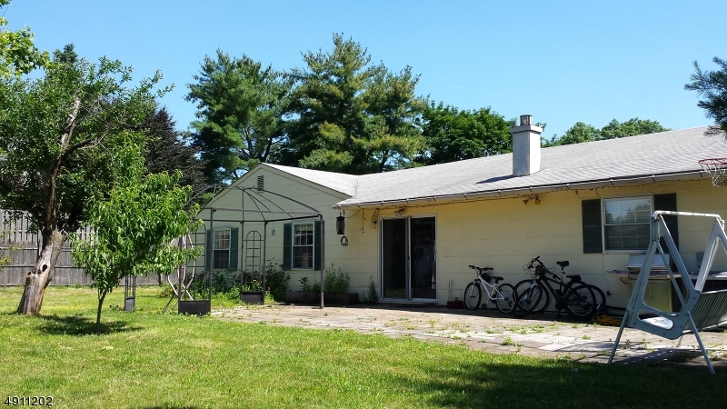 1 Tripplet Road Somerset, NJ 08873 - Photo 18 of 18