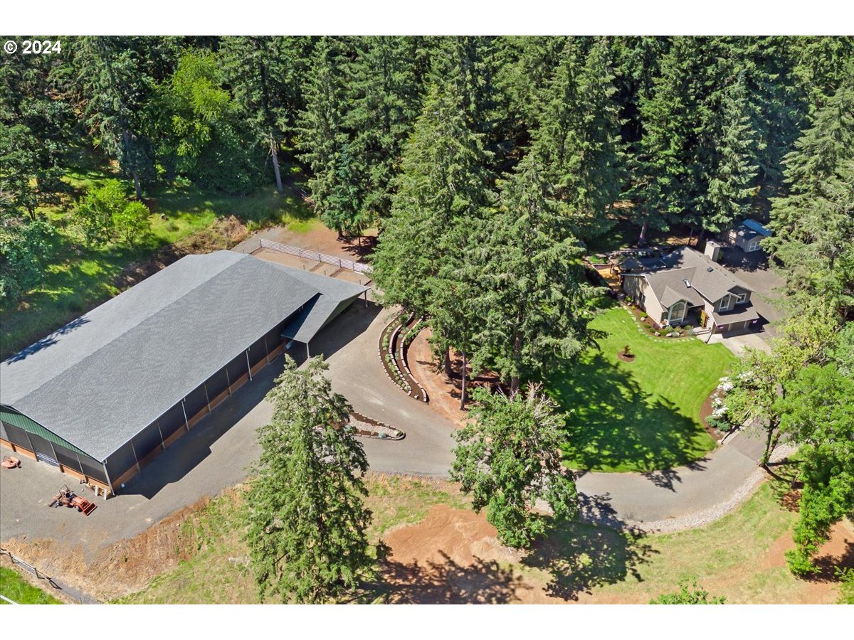 18698 Northeast Williamson Road Newberg, OR 97132 - Photo 1 of 47 Gallery Image 1