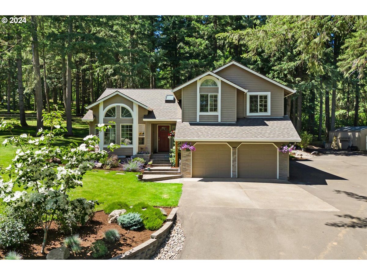 18698 Northeast Williamson Road Newberg, OR 97132 - Photo 4 of 47 Gallery Image 4