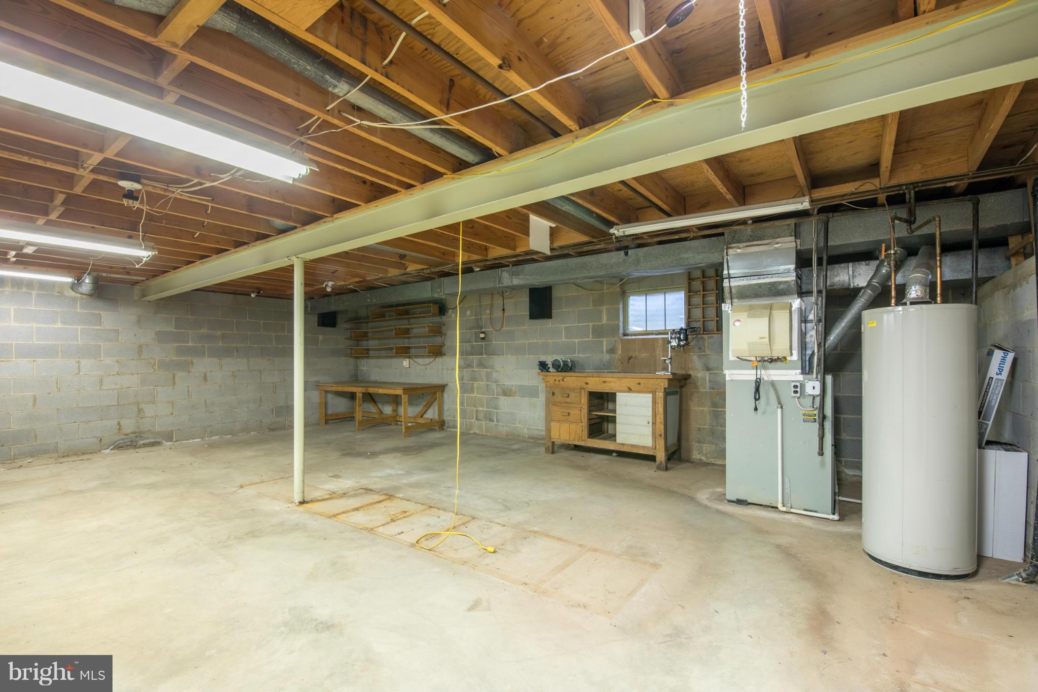 9215 Setter Place Springfield, VA 22153 - Photo 23 of 23 a view of a storage room