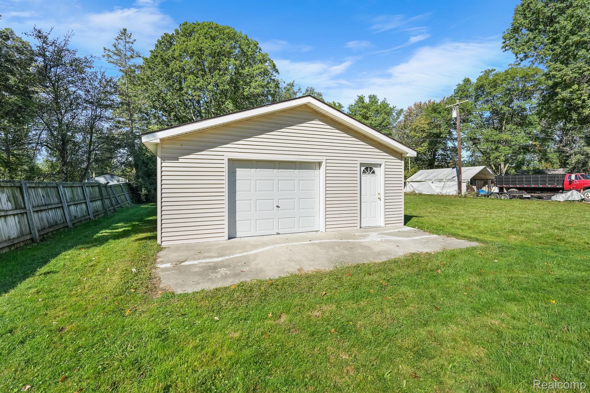 10560 Dewitt Road Belleville, MI 48111 - Photo 26 of 27 Gallery Image 26