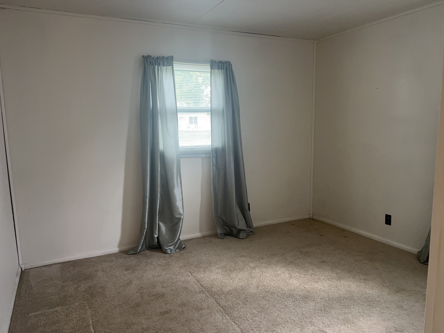 1353 Fairlawn Drive Rantoul, IL 61866 - Photo 10 of 21