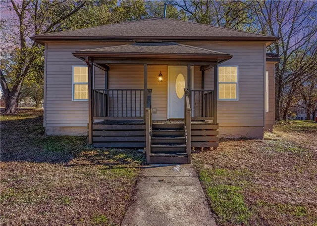 $135,000 | 306 Olive Street, Otterville, MO 65348