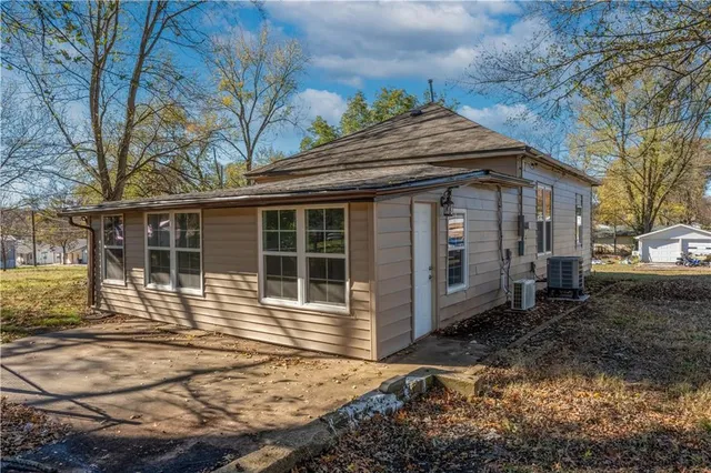 $135,000 | 306 Olive Street, Otterville, MO 65348
