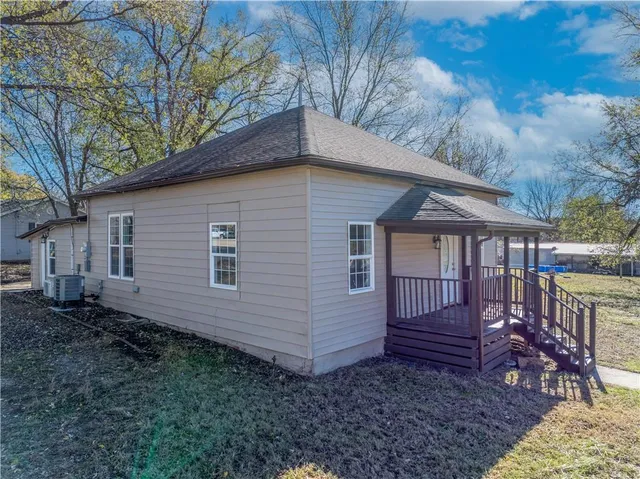 $135,000 | 306 Olive Street, Otterville, MO 65348