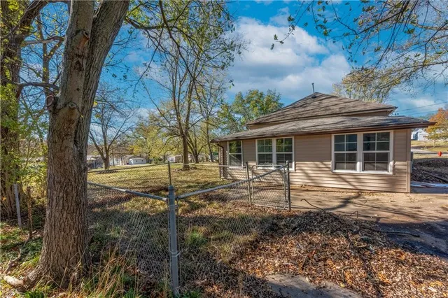 $135,000 | 306 Olive Street, Otterville, MO 65348