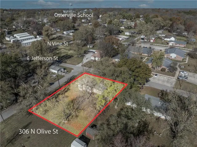 $135,000 | 306 Olive Street, Otterville, MO 65348