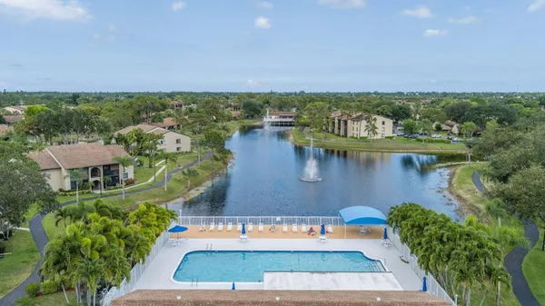 $2,250 | 519 Shady Pine Way, Unit A2, Greenacres, FL 33415