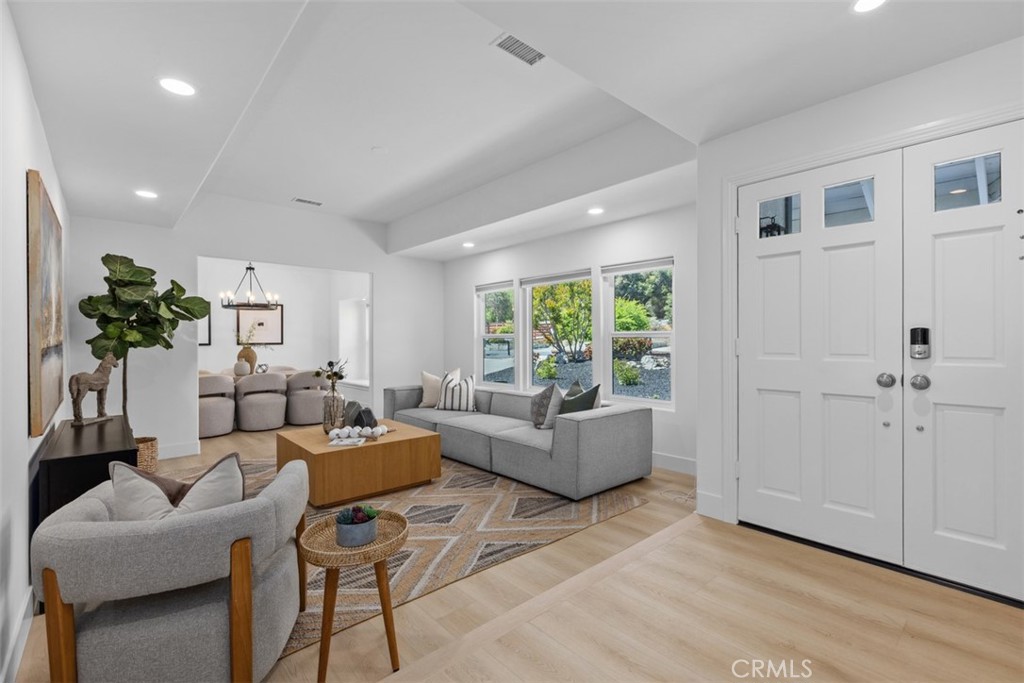 28532 Markuson Road Silverado, CA 92676 - Photo 5 of 47