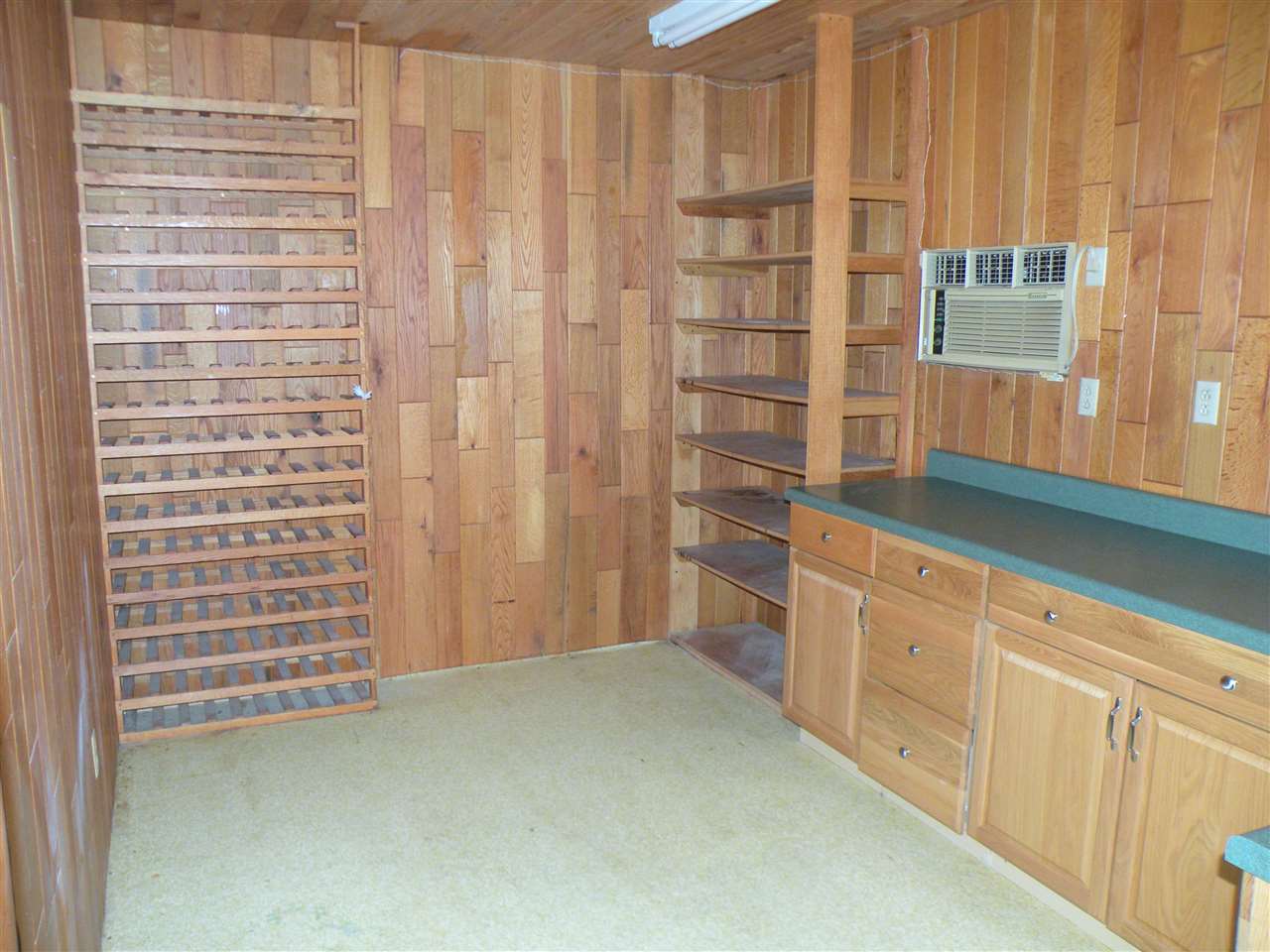 3041 Carnoustie Road Memphis, TN 38128 - Photo 9 of 25 Pantry has a built in wine rack