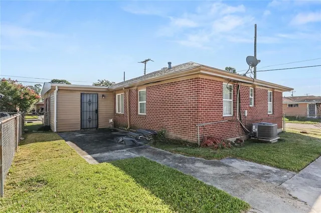 $1,650 | 1145 Terry Street, New Orleans, LA 70114