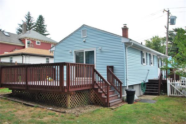 464 Hamilton Street Worcester, MA 01604 - Photo 3 of 18 Gallery Image 3