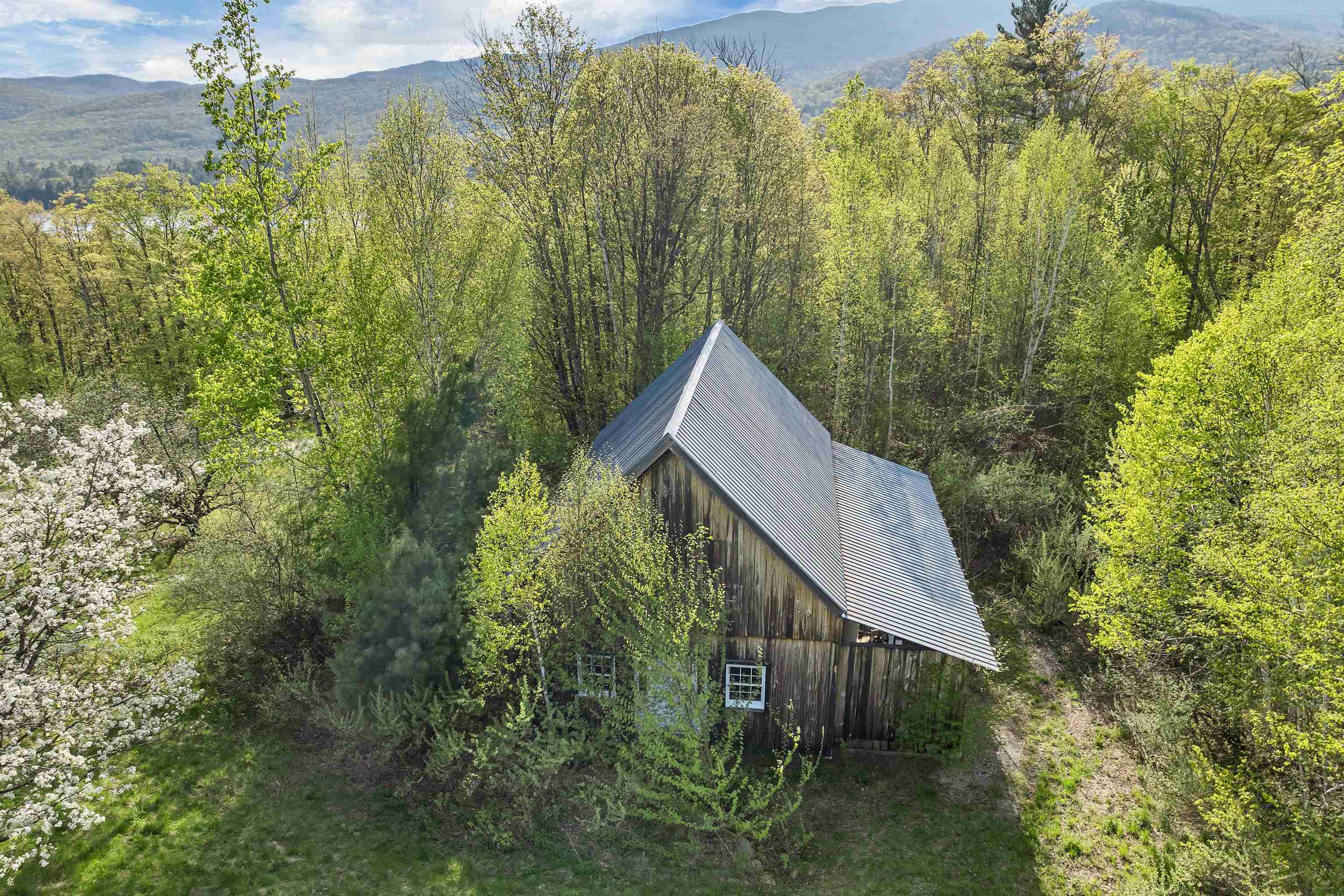 768 Doetown Road Rumney, NH 03266 - Photo 23 of 60