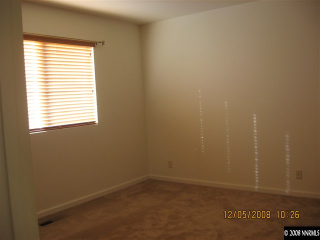 10156 Cascade Street Reno, NV 89506 - Photo 5 of 9 Photo 5