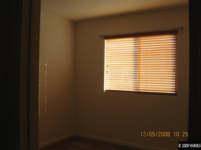 10156 Cascade Street Reno, NV 89506 - Photo 6 of 9 Photo 6