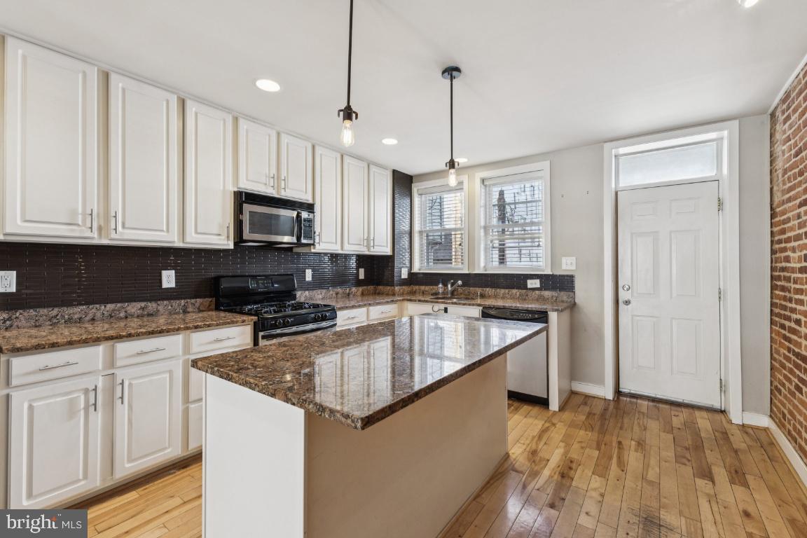 3322 Fleet Street Baltimore, MD 21224 - Photo 8 of 23