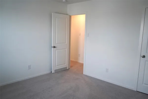 $2,100 | 7614 Barcelona Springs, Richmond, TX 77469