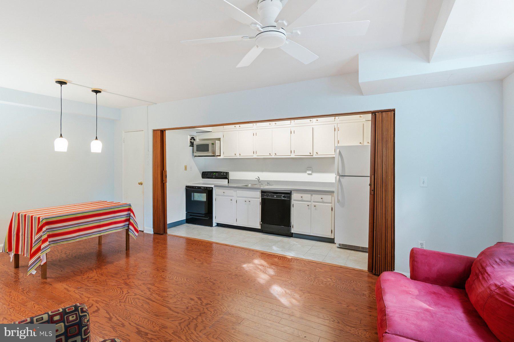 310 Ridgemede Road, Unit 1 Baltimore, MD 21210 - Photo 5 of 17