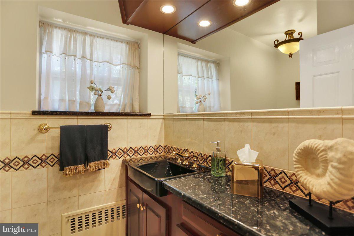 1518 Lorraine Road Reading, PA 19604 - Photo 49 of 76