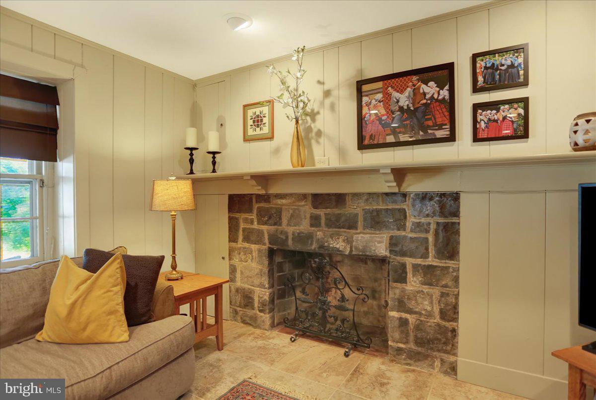 1518 Lorraine Road Reading, PA 19604 - Photo 53 of 76