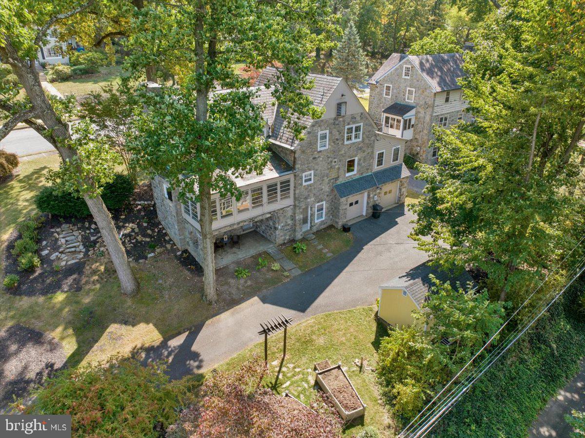 1518 Lorraine Road Reading, PA 19604 - Photo 9 of 76