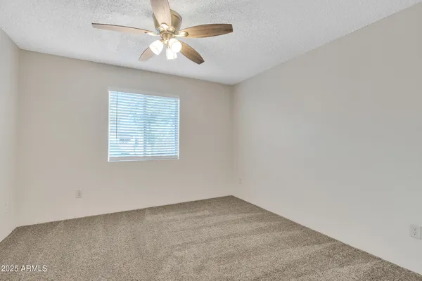 $1,195 | 4444 East Paradise Village Parkway North, Unit 230, Phoenix, AZ 85032
