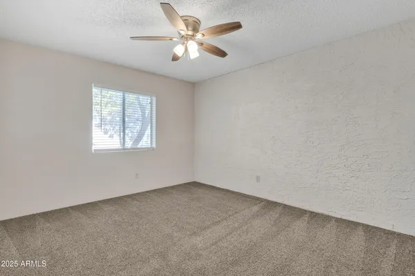 $1,195 | 4444 East Paradise Village Parkway North, Unit 230, Phoenix, AZ 85032